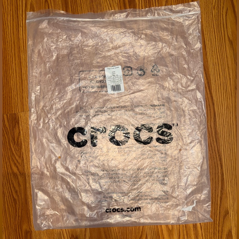 Crocs Mega Crush Sandals – White – NWT – Men’s size 8 Women’s Size 10 - Picture 10 of 14
